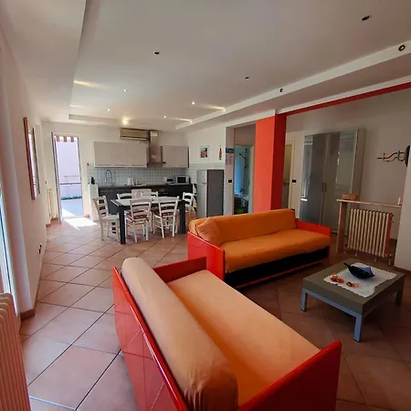 Giulio's Terraces In The Bay Apartament