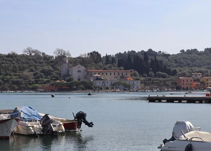 Giulio's Terraces In The Bay 아파트 *